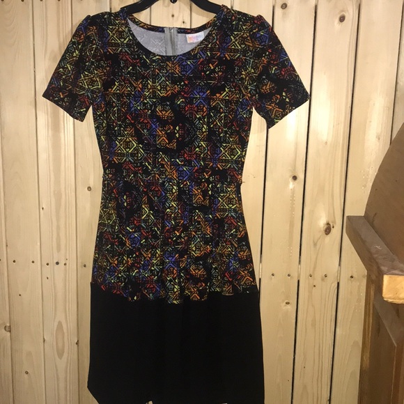 LuLaRoe Dresses & Skirts - LuLaRoe Dress Multi-colored Pockets XS